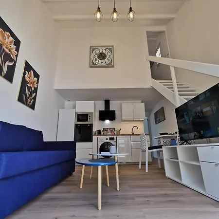 Maison Renovee A Marseillan (Herault)
