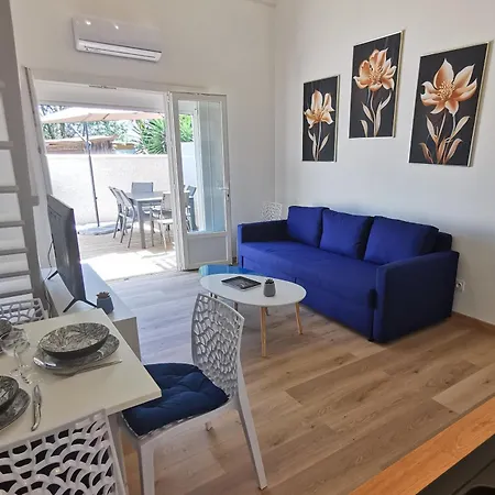 Maison Renovee A Marseillan (Herault)