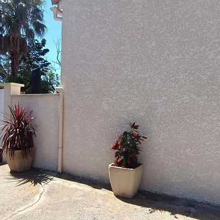 Maison Renovee A *